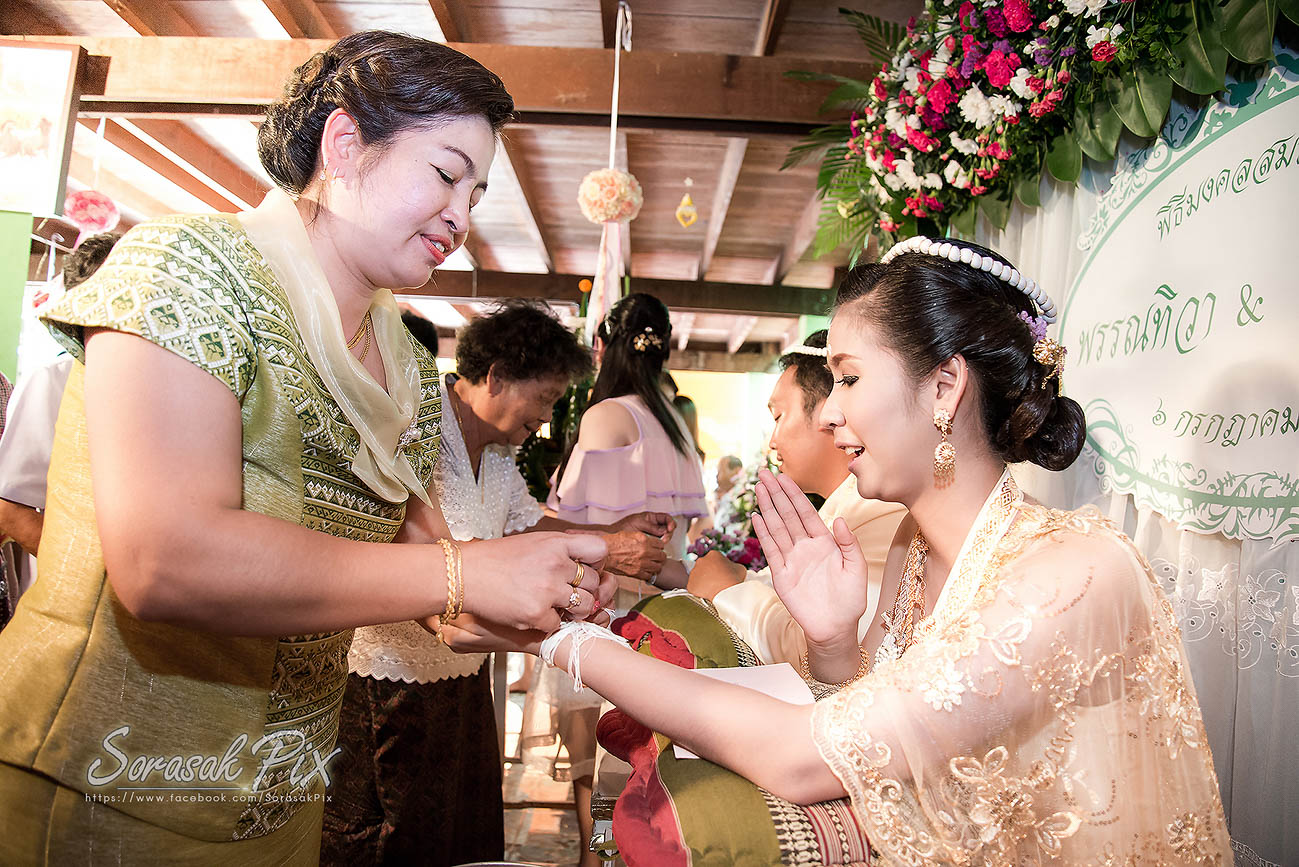 พิธีมงคลสมรส คุณพรรณทิวา คุณชาญวุฒิ อําเภอนาโพธิ์ จังหวัดบุรีรัมย์